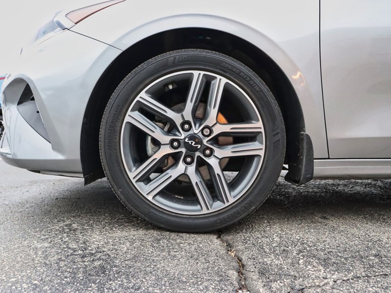 2023 Kia Forte SUNROOF | HEATED FRONT SEATS | SMART KEY WITH PUSH