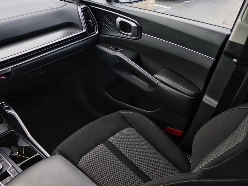 2024 Kia Sorento LX AWD | 7 Passenger | Heated Seats | Carplay