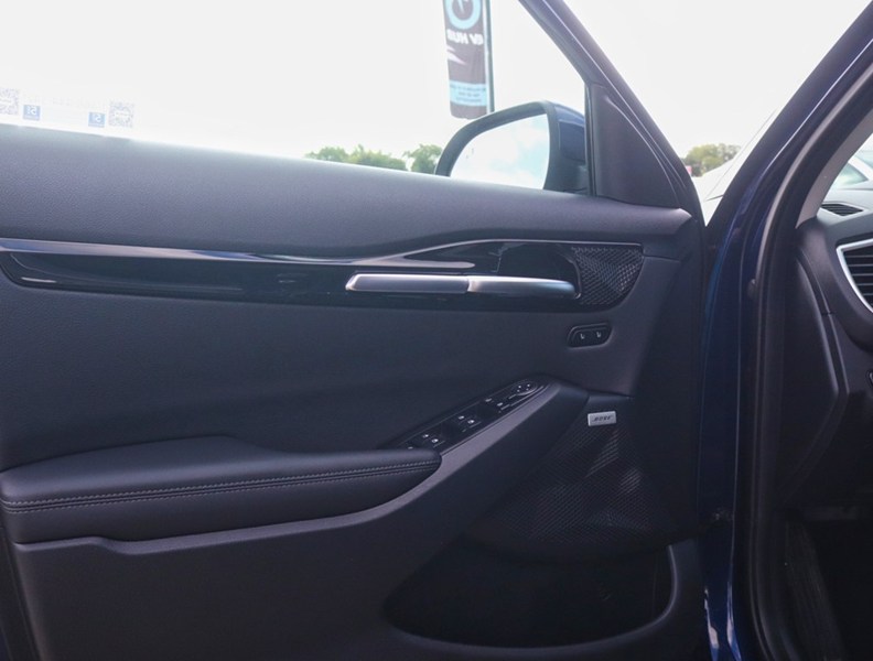 2026 Kia Seltos SX AWD w/Black Interior