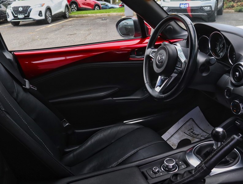 2022 Mazda MX-5 RF GT