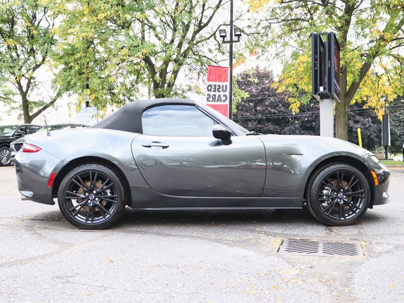 2024 Mazda MX-5 GS- AUTOMATIC