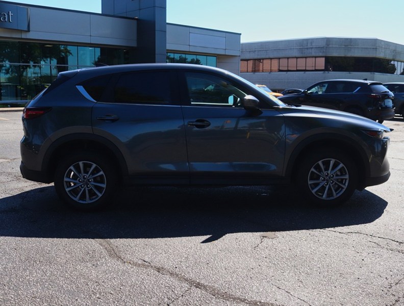 2025 Mazda CX-5 GS