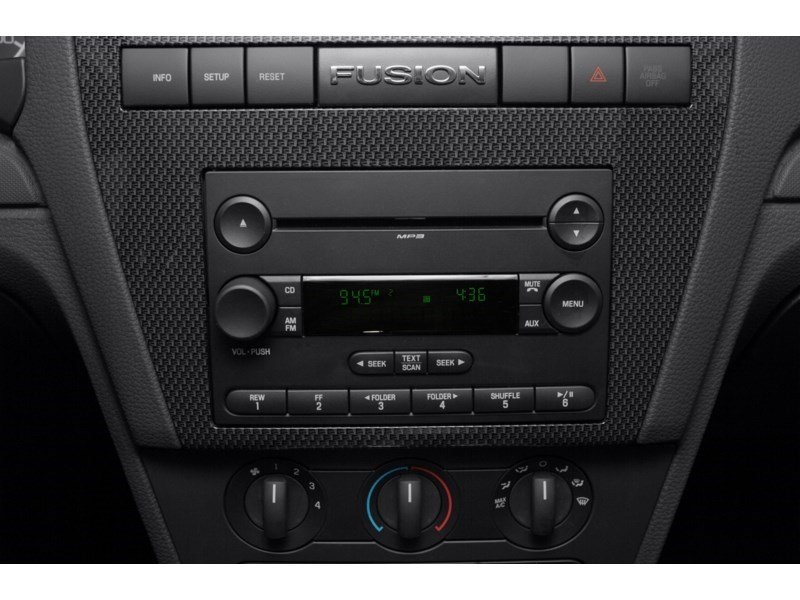 2008 Ford Fusion 4dr Sdn V6 SEL FWD Interior Shot 2