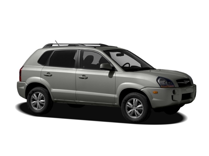 2009 Hyundai Tucson FWD 4dr I4 Auto GL Exterior Shot 9