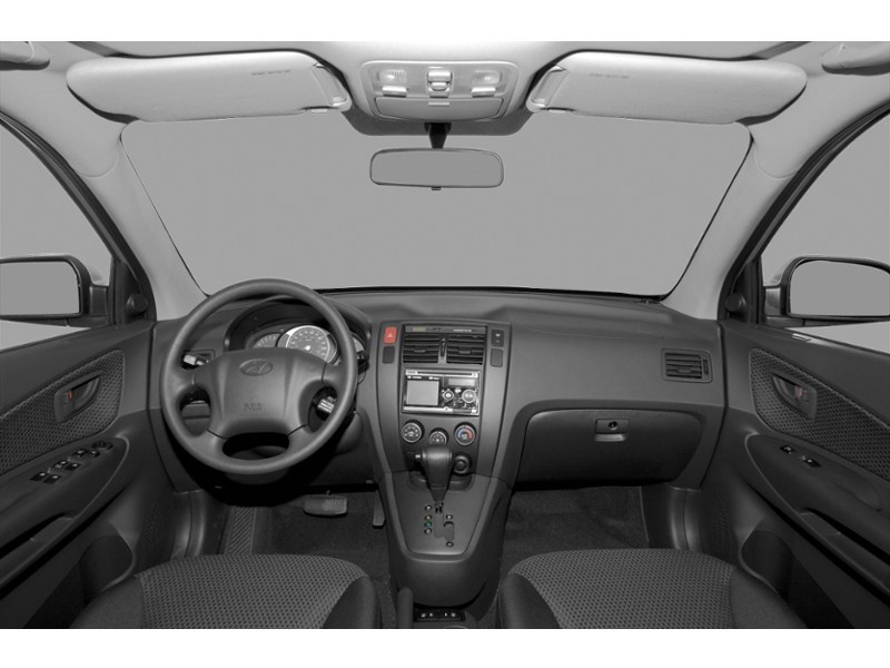 2009 Hyundai Tucson FWD 4dr I4 Auto GL Interior Shot 7