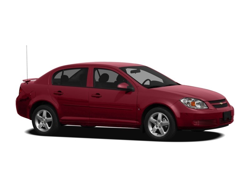 2010 Chevrolet Cobalt 4dr Sdn LT w/1SA Exterior Shot 9