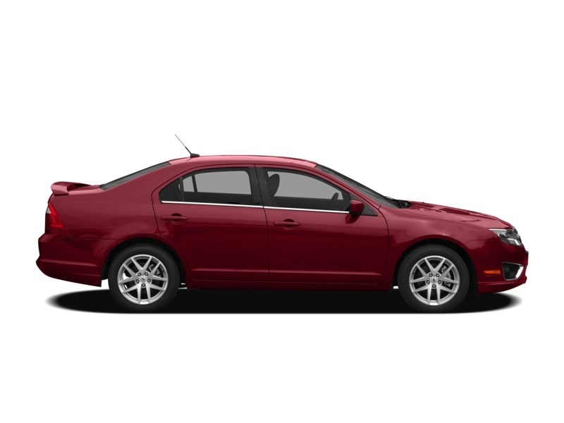 2010 Ford Fusion 4dr Sdn I4 SE FWD Exterior Shot 11