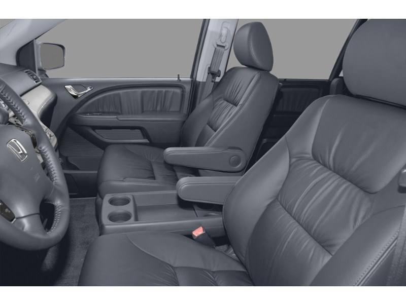 2010 Honda Odyssey 4dr Wgn SE w/RES Interior Shot 5