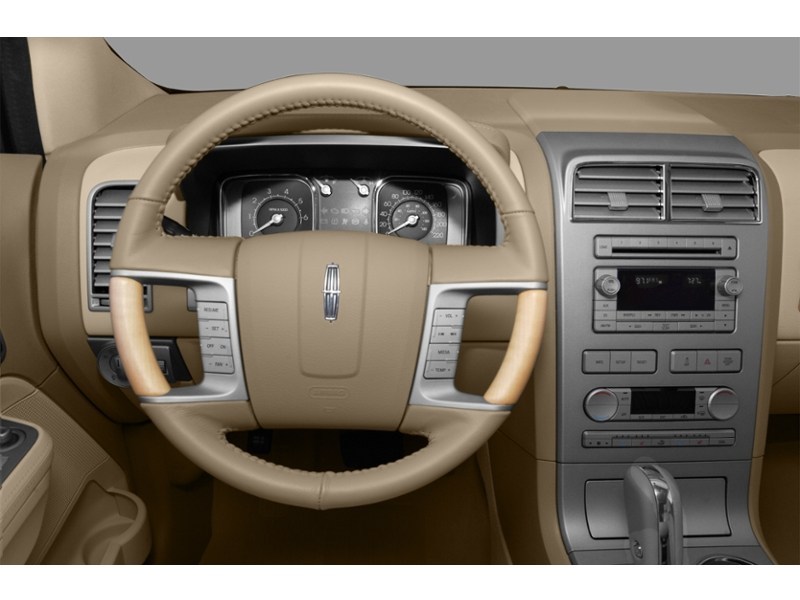 2010 Lincoln MKX AWD 4dr Interior Shot 3