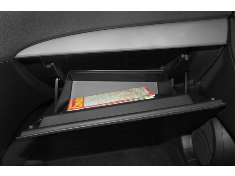 2010 Mazda Mazda3 4dr Sdn Auto GT Interior Shot 4