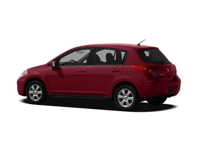 2010 Nissan Versa 5dr HB I4 Auto 1.8 S Exterior Shot 13