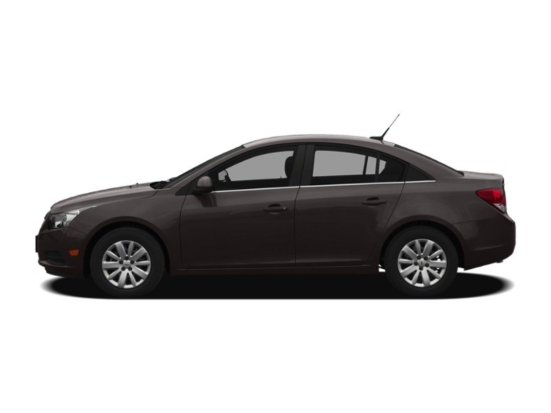 2011 Chevrolet Cruze 4dr Sdn LT Turbo w/1SA Exterior Shot 12