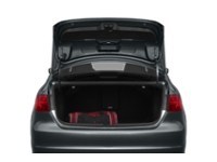 2011 Volkswagen Jetta Sedan 4dr 2.5L Auto Comfortline Exterior Shot 4