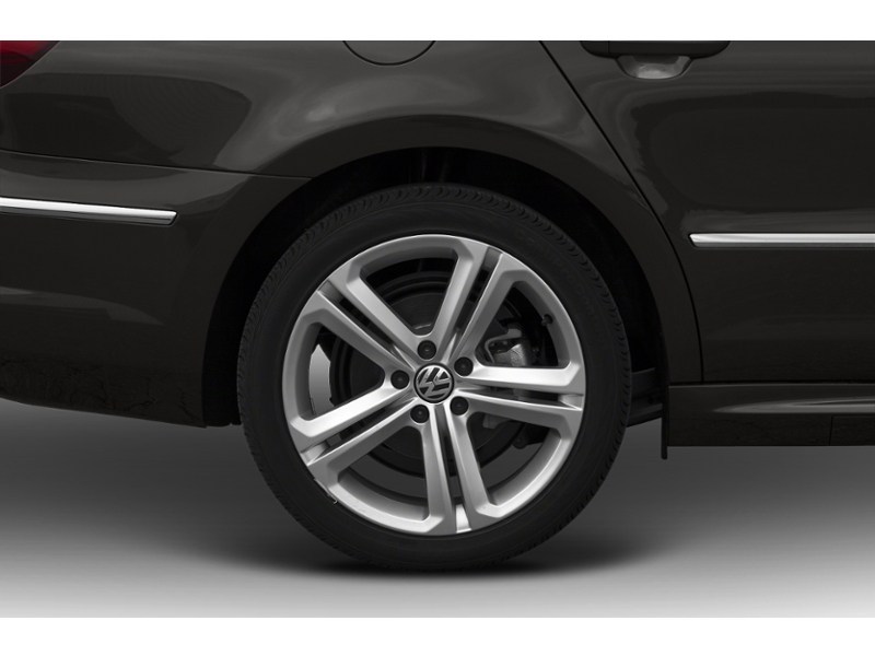 2011 Volkswagen Passat CC 4dr DSG Highline Exterior Shot 5