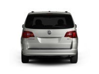 2011 Volkswagen Routan 4dr Wgn Comfortline Exterior Shot 8