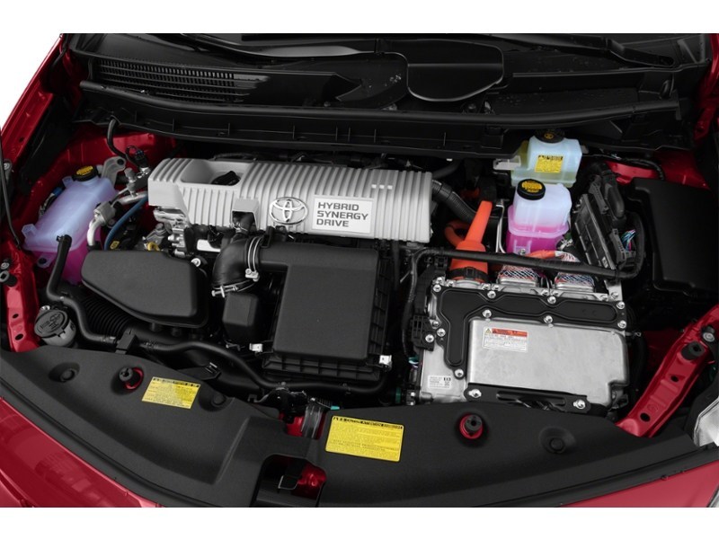 2012 Toyota Prius v 5dr HB Exterior Shot 3