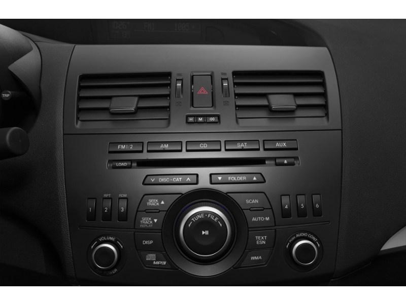 2013 Mazda Mazda3 4dr Sdn Man GS-SKY Interior Shot 1