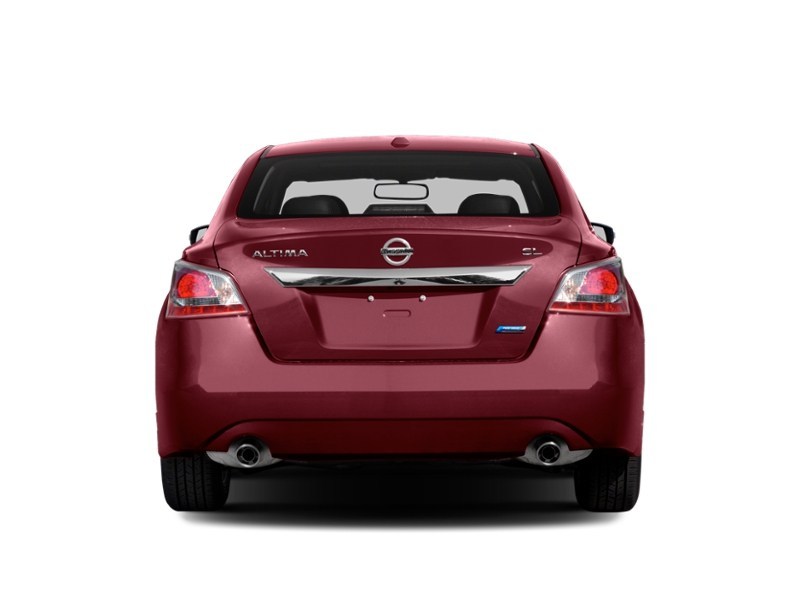 2013 Nissan Altima 4dr Sdn I4 CVT 2.5 SL Exterior Shot 8