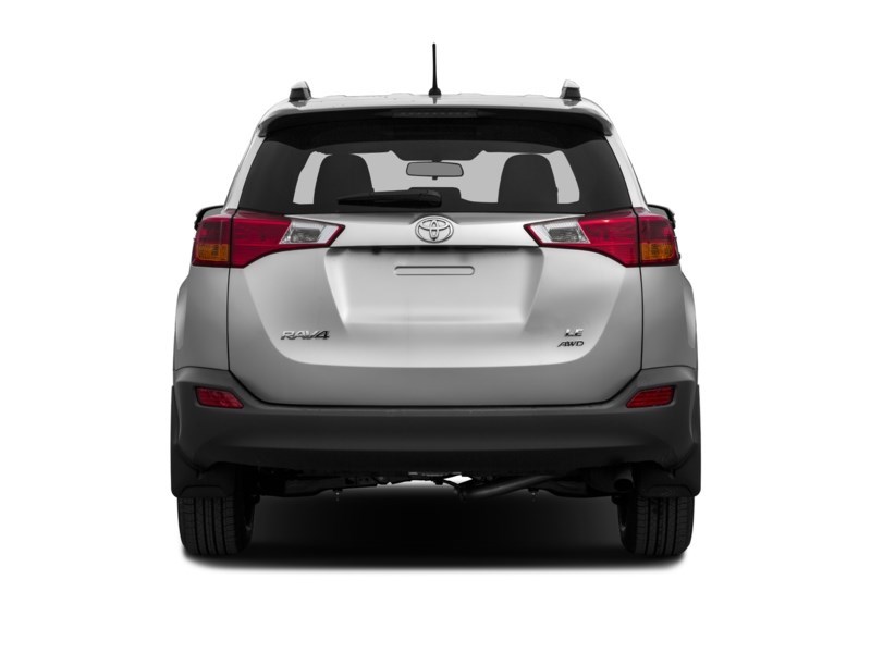 2015 Toyota RAV4 AWD 4dr LE Exterior Shot 8