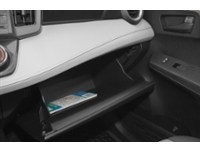 2013 Toyota RAV4 AWD 4dr LE Interior Shot 4