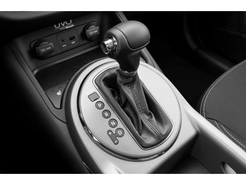 2016 Kia Sportage FWD 4dr Auto LX Exterior Shot 12