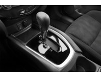 2014 Nissan Rogue AWD 4dr SV Exterior Shot 12