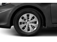 2015 Hyundai Accent 5dr HB Auto GL Exterior Shot 5
