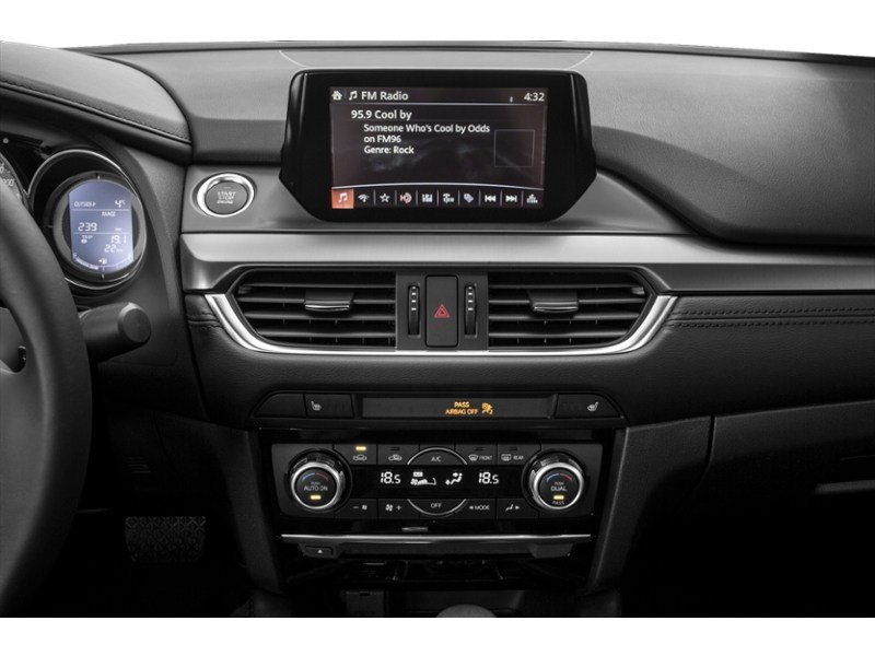 2016 Mazda Mazda6 4dr Sdn 2.5L Man GS Interior Shot 2