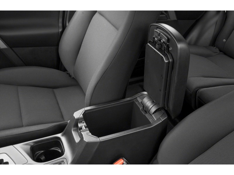 2016 Toyota RAV4 FWD 4dr LE Interior Shot 7
