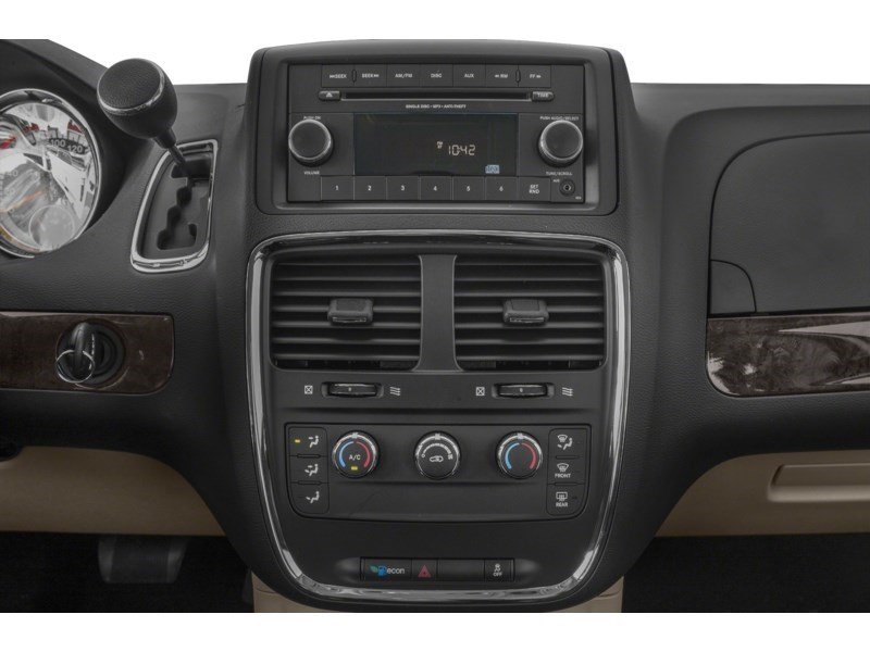 2018 Dodge Grand Caravan SXT 2WD Interior Shot 2