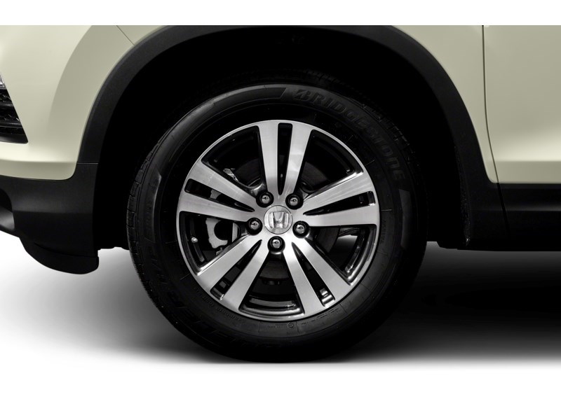 2017 Honda Pilot 4WD 4dr EX-L w/RES Exterior Shot 5