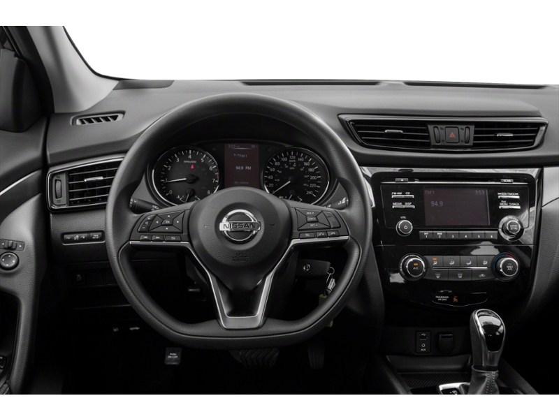 2018 Nissan Qashqai AWD SL CVT Interior Shot 3