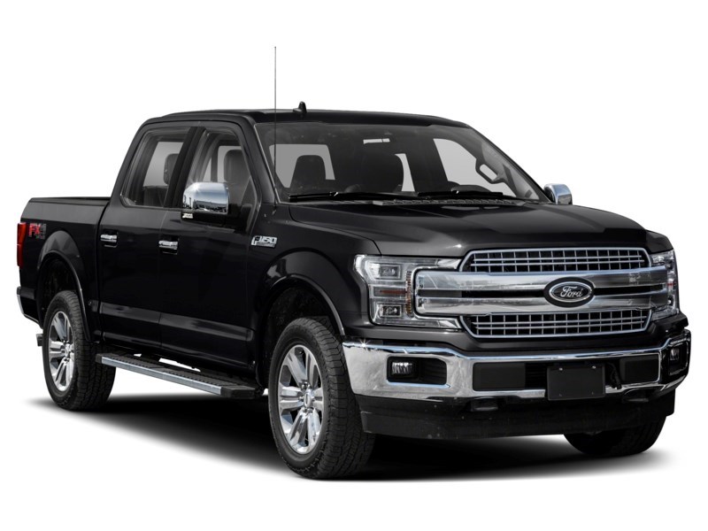 2020 Ford F-150 LARIAT 4WD SuperCrew 5.5' Box Exterior Shot 8