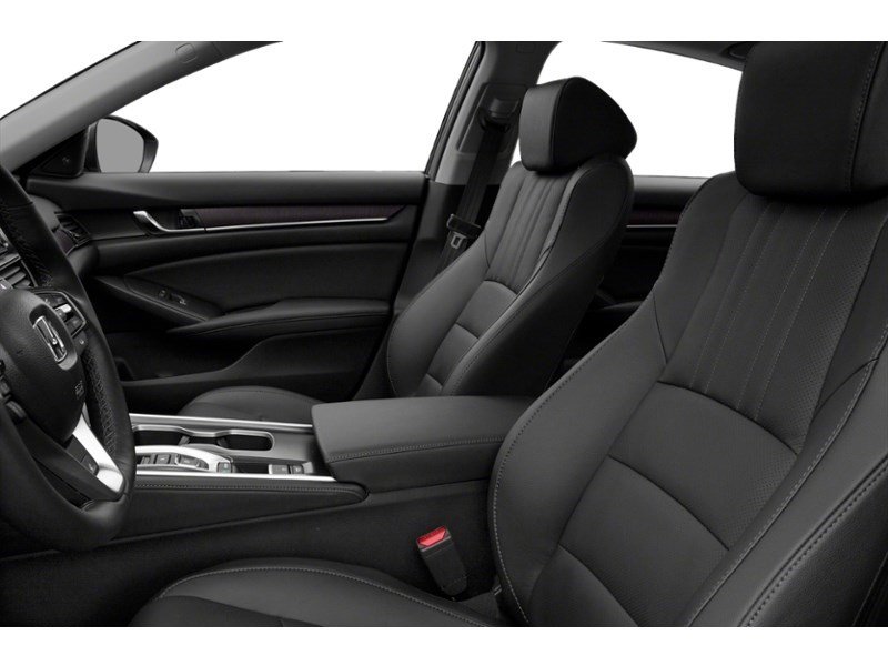 2021 Honda Accord Touring 2.0 Auto Interior Shot 4
