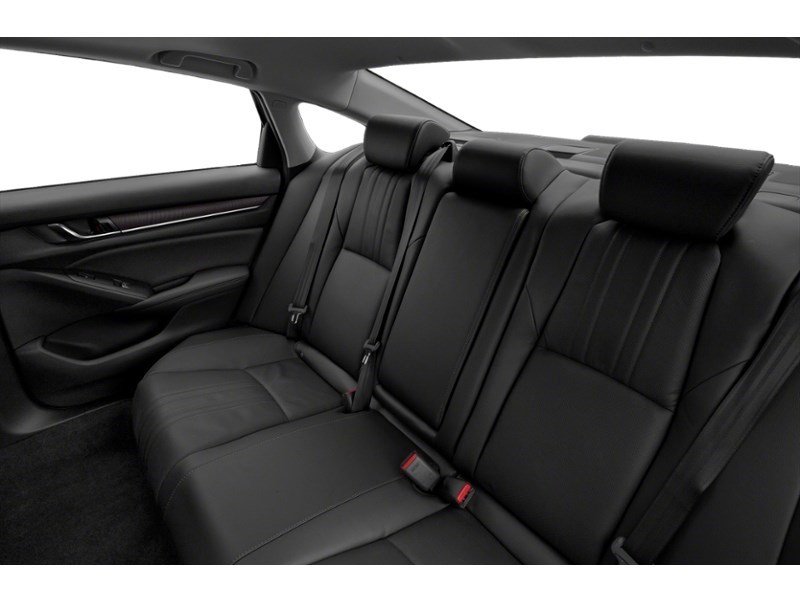 2021 Honda Accord Touring 2.0 Auto Interior Shot 5