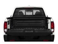 2023 Honda Ridgeline Touring AWD Exterior Shot 4