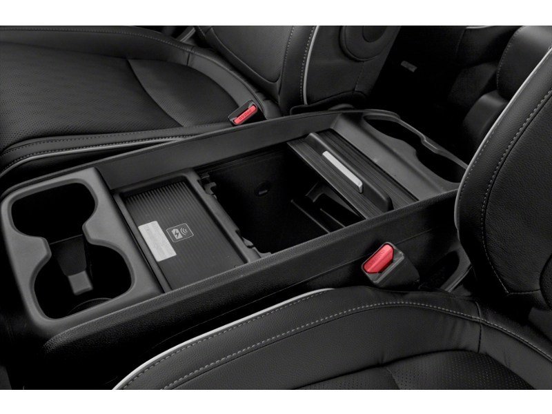 2023 Honda Odyssey Touring Auto Interior Shot 7