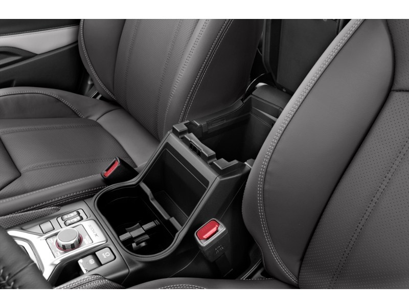 2023 Subaru Forester Limited CVT Interior Shot 7