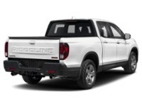 2024 Honda Ridgeline TrailSport AWD Exterior Shot 2