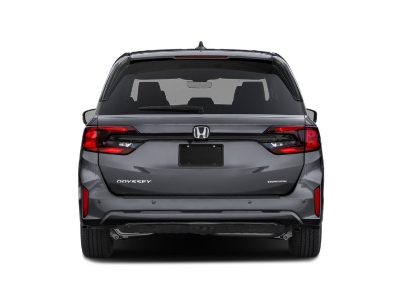 2026 Honda Odyssey Touring Auto Exterior Shot 7
