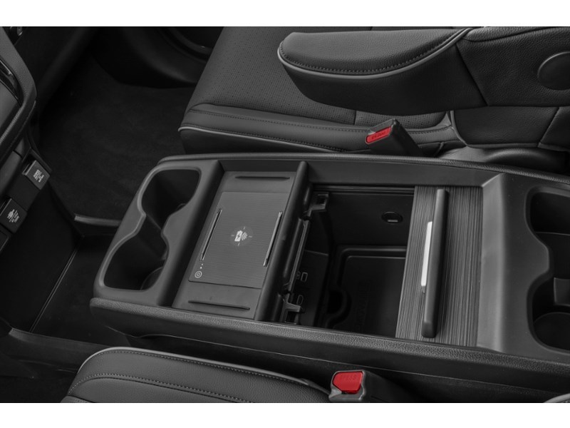 2026 Honda Odyssey Touring Auto Interior Shot 7