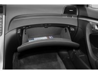 2004 Acura TL 4dr Sdn 3.2L Auto Interior Shot 4