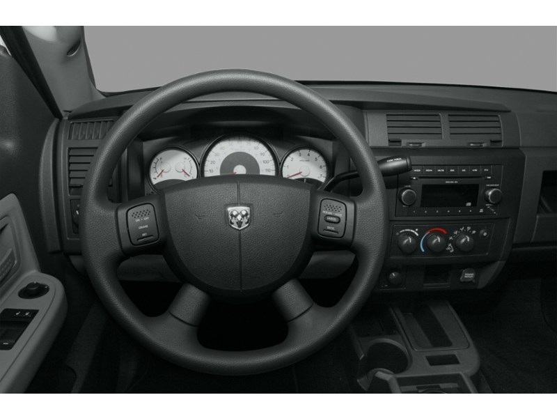 2008 Dodge Dakota 2WD Ext Cab SXT Interior Shot 3