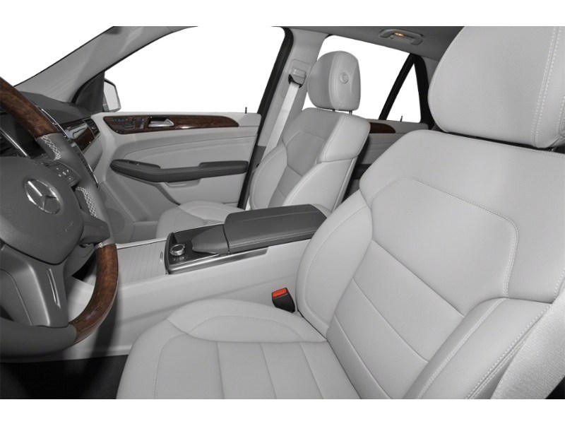 2013 Mercedes-Benz M-Class 4MATIC 4dr ML 350 BlueTEC Interior Shot 5