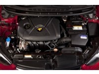 2013 Hyundai Elantra 4dr Sdn Man GL Exterior Shot 3