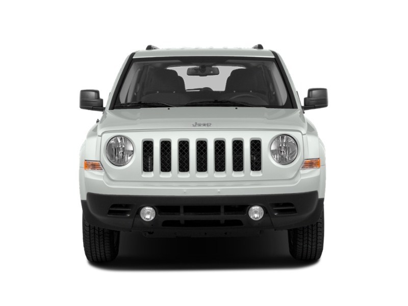 2016 Jeep Patriot 4WD 4dr High Altitude Exterior Shot 6