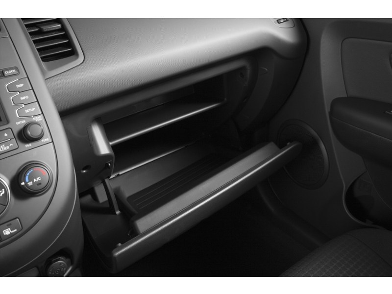 2013 Kia Soul 5dr Wgn Manual 2u Interior Shot 4