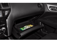 2014 Nissan Pathfinder 4WD 4dr S Interior Shot 4