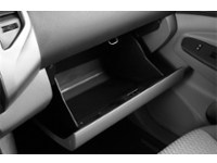 2015 Toyota Tacoma 4WD Access Cab I4 Man Interior Shot 4