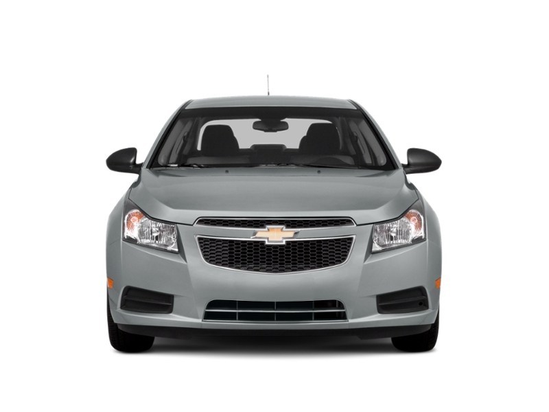 2014 Chevrolet Cruze 4dr Sdn 1LT Exterior Shot 6